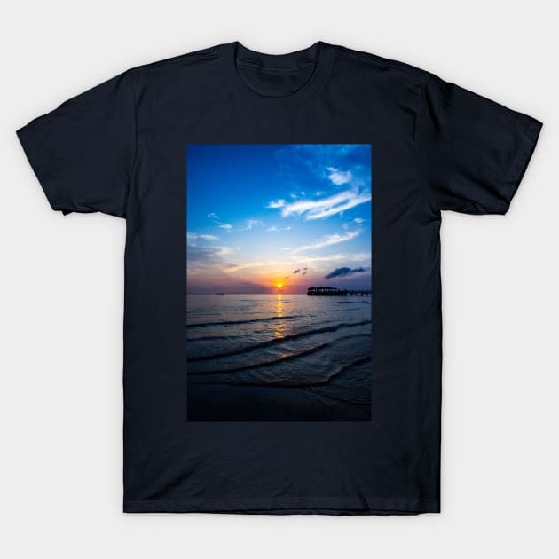 Island dawn T-Shirt by cloudart2868